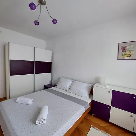 Mario Apartment Primosten